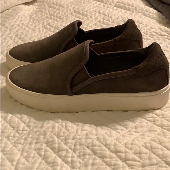 Ugg Cahlvan suede sneakers - Picture 1 of 6